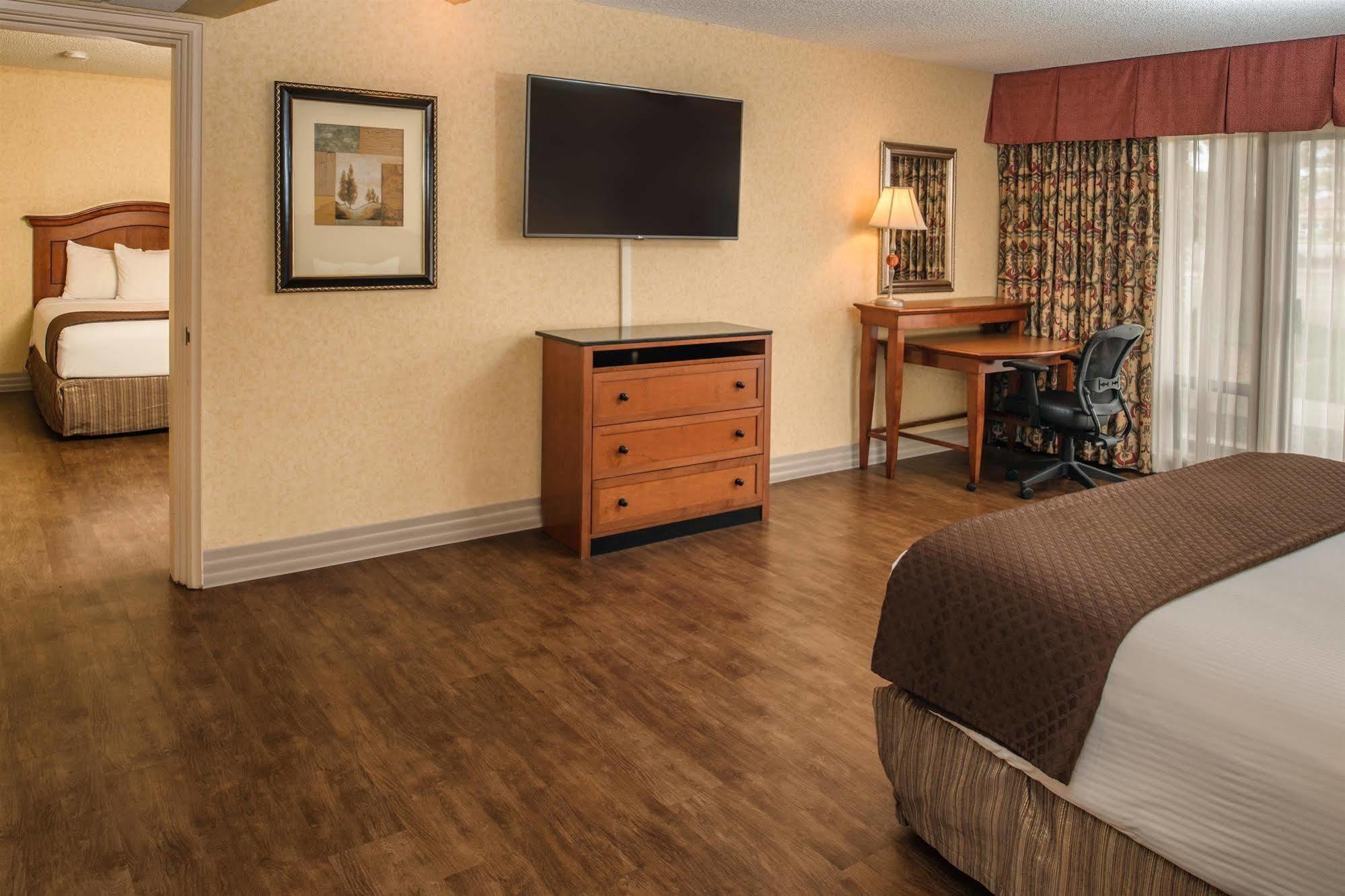 Red Lion Hotel Pasco Airport & Conference Center Экстерьер фото